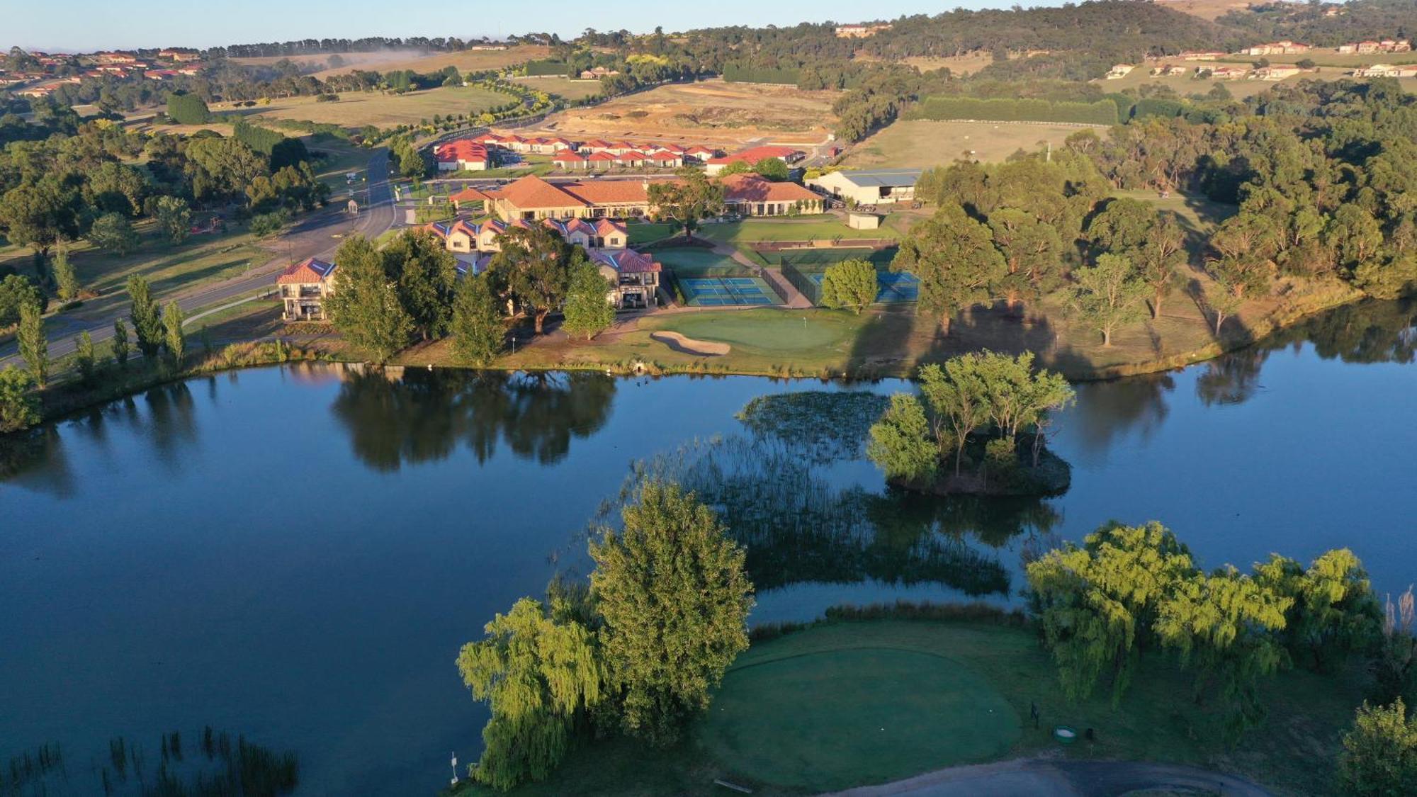 Hidden Valley Resort Wallan Exterior foto